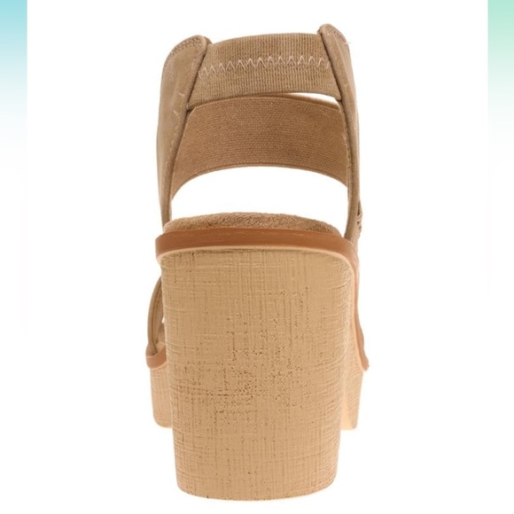 Pierre Dumas Platform Chunky Heeled Sandal - Picture 4 of 4